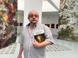 Natxo Zenborain en su exposición en Eibar Gipuzkoa 2023
